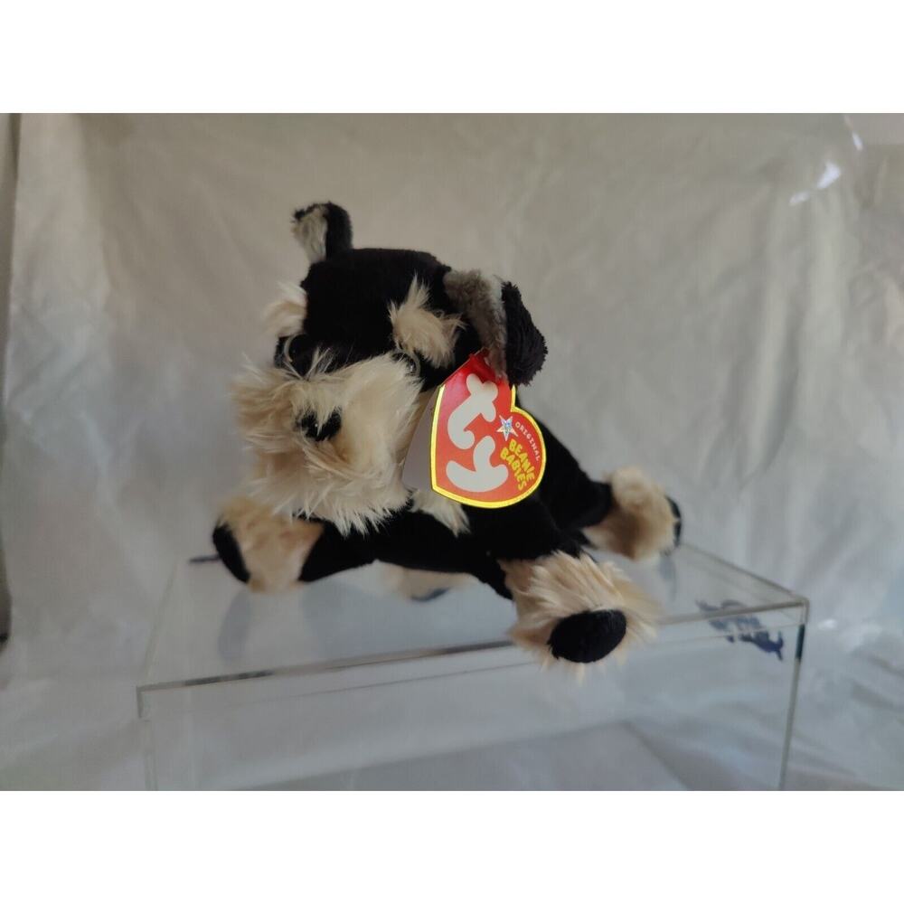 Original Ty Beanie Baby - Pretzels 6". W/Display Case Original Tags Attached